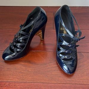 CHANEL midnight blue heels